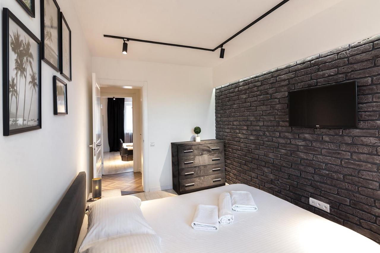 Leogrand Apartments On Svobody Avenue 6-8 Lviv Luaran gambar